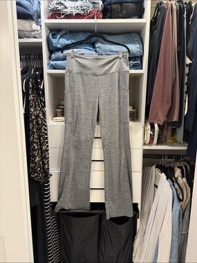 Lou & Grey Heather Gray Flare Leggings